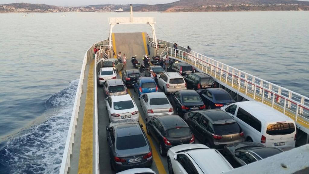 sakız adası feribot seferleri