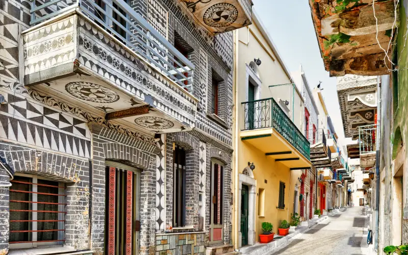 Çeşme çıkışlı Sakız Adası Turları - Pirgi köyü